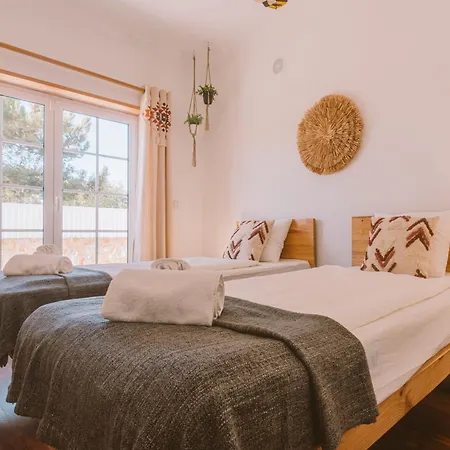 Vandrerhjem Cliff Surf House A dos Cunhados