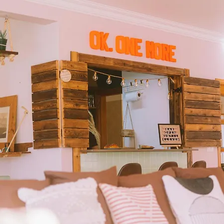 Vandrerhjem Cliff Surf House A dos Cunhados