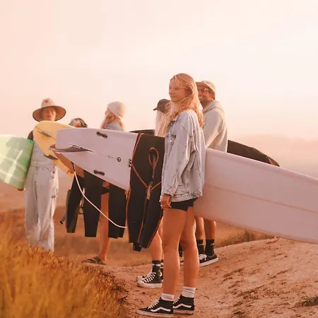 Vandrerhjem Cliff Surf House A dos Cunhados