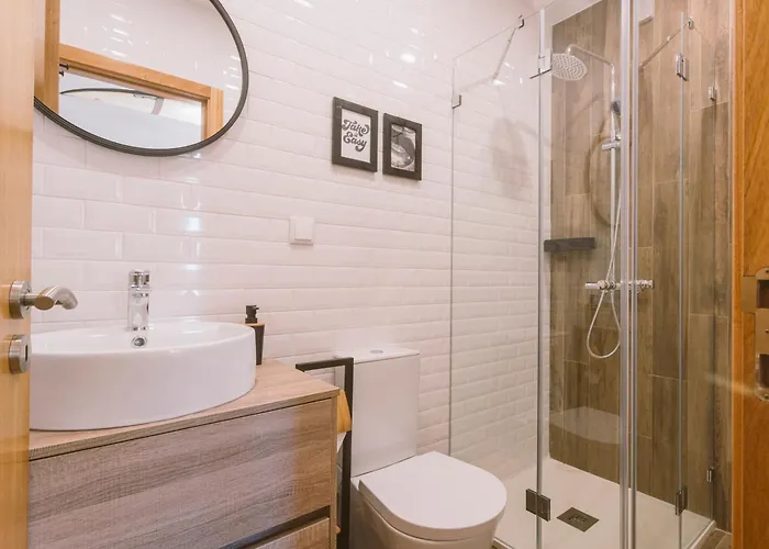 Cliff Surf House אכסניה