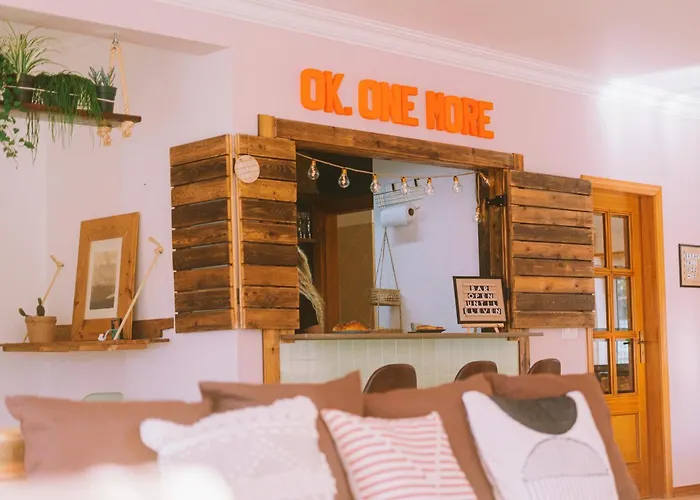 אכסניה Cliff Surf House אה דוס קונהאדוס